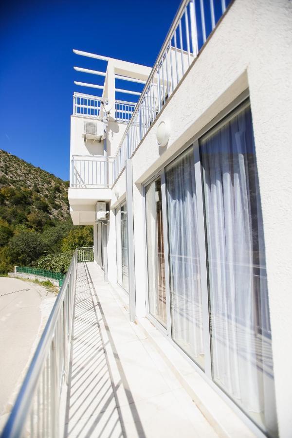 Villa Blanca Petrovac Exterior foto